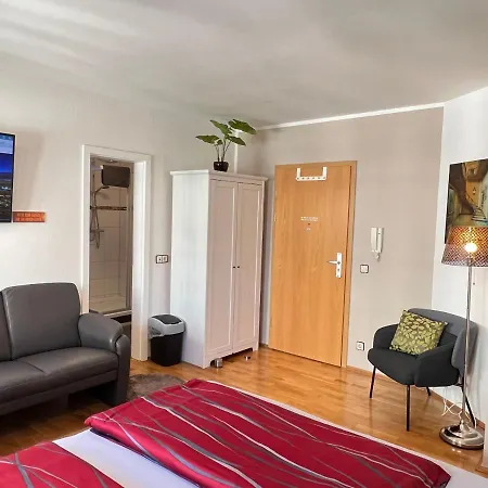 Pension-leipzig-süd 2* Leipzig